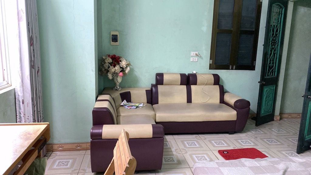 Bán nhà Tam Trinh - diện tích 109m2 6 tầng - Ngõ thông, kinh doanh sầm uất - giá 18,5 tỷ