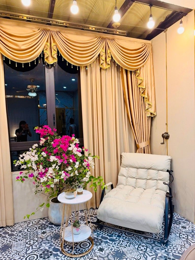 Bán nhà Hoàng Mai - diện tích 35m2 5 tầng - Thang máy, ô tô đỗ cửa - giá 0 tỷ