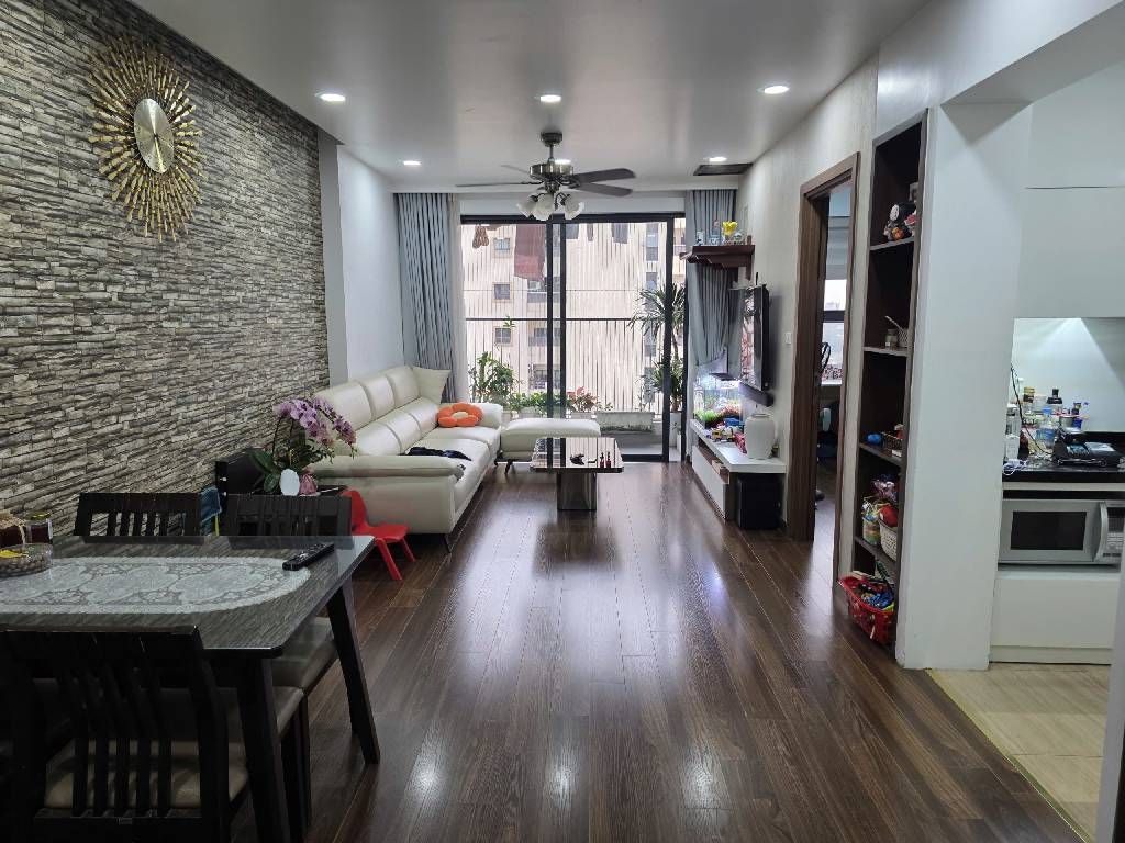 Bán nhà Khương Đình - diện tích 77m2 1 tầng - Chung cư Five Star - giá 7,7 tỷ