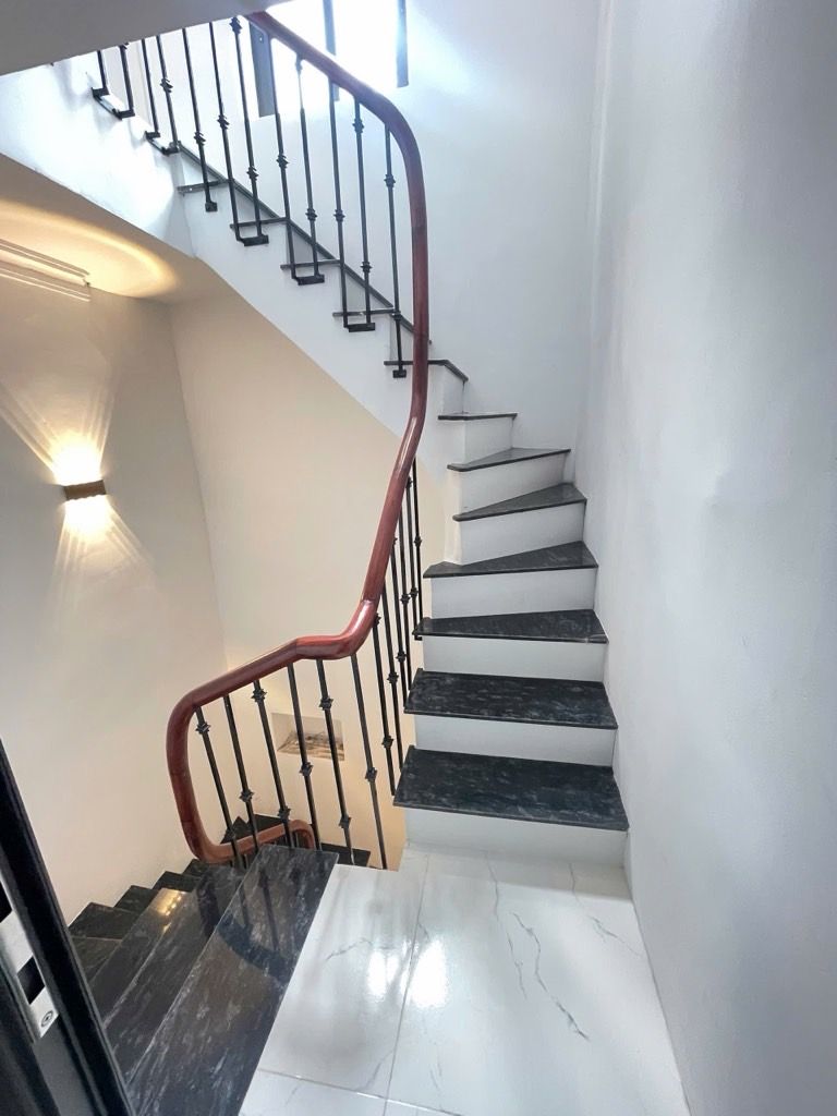 Bán nhà Tam Trinh - diện tích 26,7m2 4 tầng - Sổ đỏ chính chủ - giá 7,4 tỷ