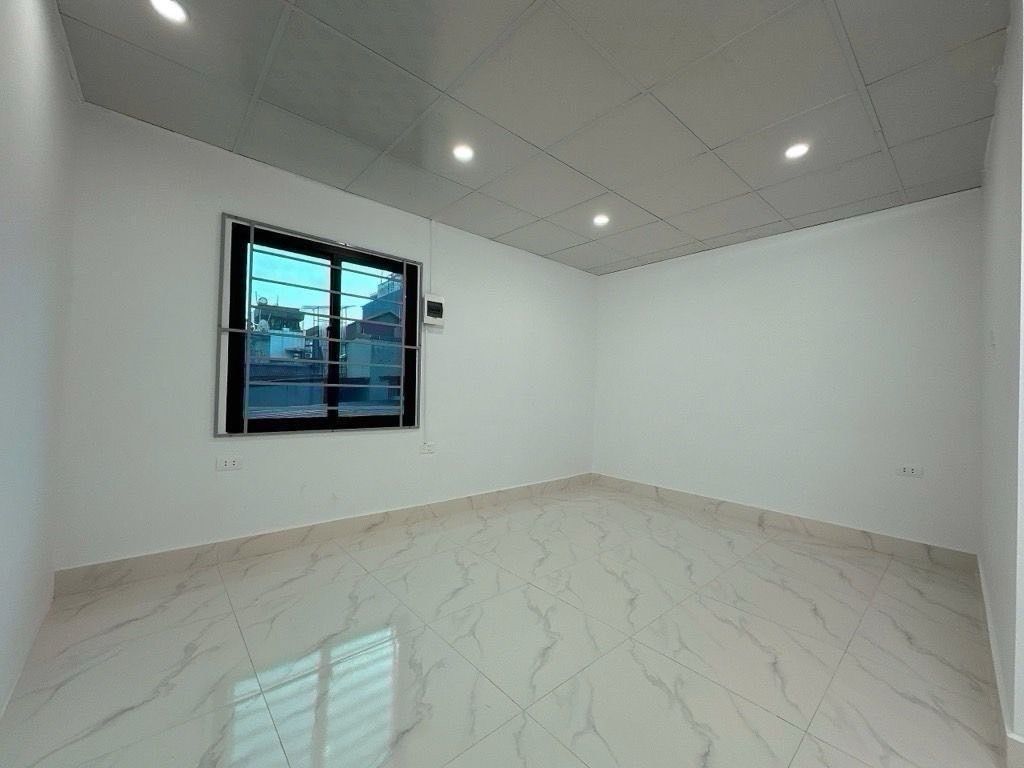 Bán nhà Vũ Tông Phan - diện tích 23m2 3 tầng - Lô góc thoáng sáng - giá 3 tỷ