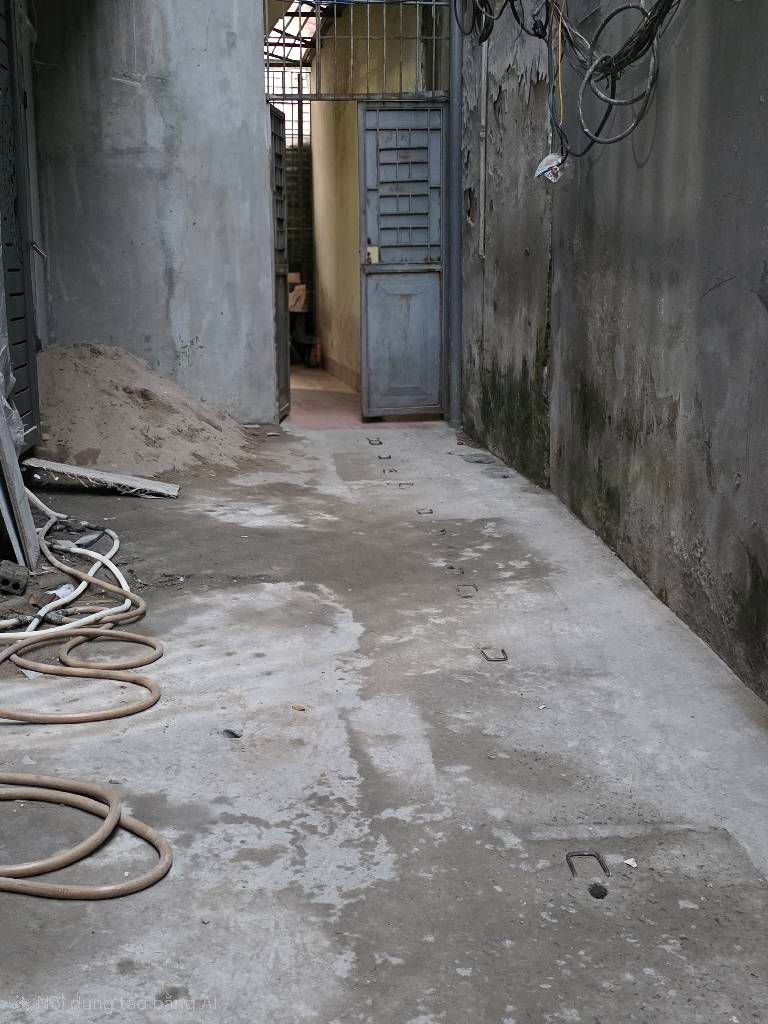 Bán nhà Nguyễn Khoái - diện tích 39,3m2 4 tầng - gần phố - giá 8,5 tỷ