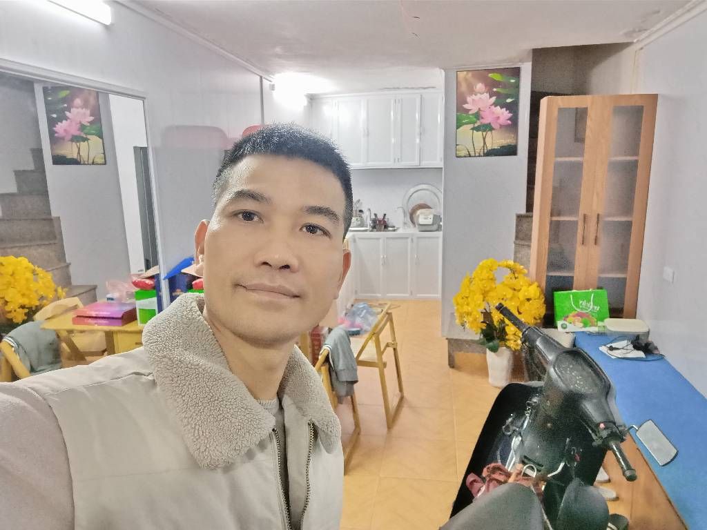 Bán nhà Lĩnh Nam - diện tích 22,9m2 4 tầng - Ô tô tránh - giá 6 tỷ