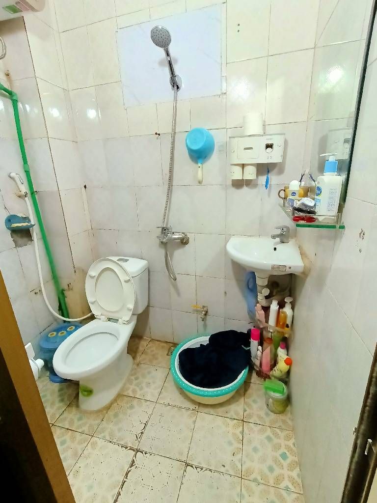 Bán nhà Lĩnh Nam - diện tích 22,9m2 4 tầng - Ô tô tránh - giá 6 tỷ