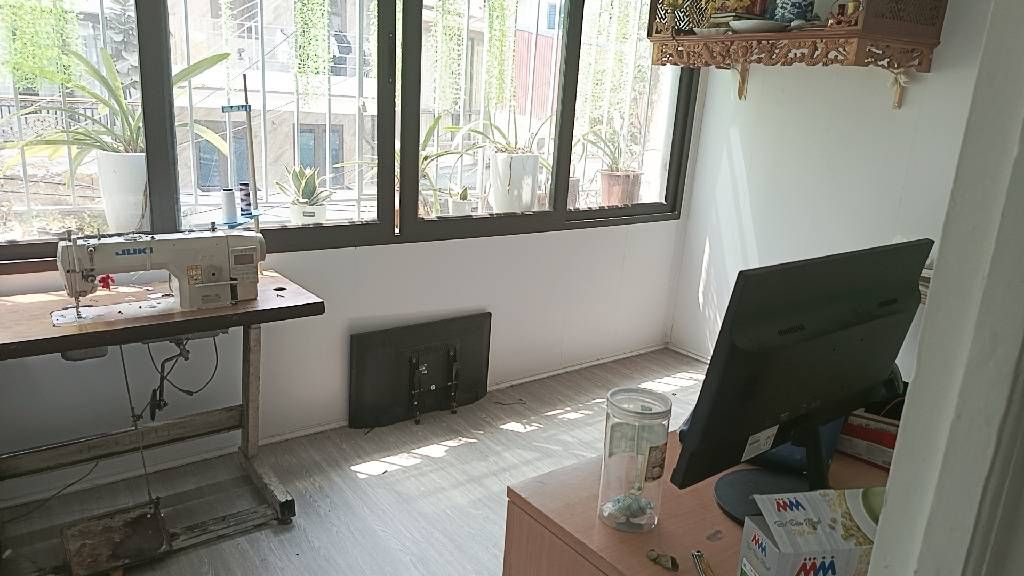 Bán nhà Lương Khánh Thiện - diện tích 58.6m2 1 tầng - Lô góc cực thoáng - giá 6,8 tỷ