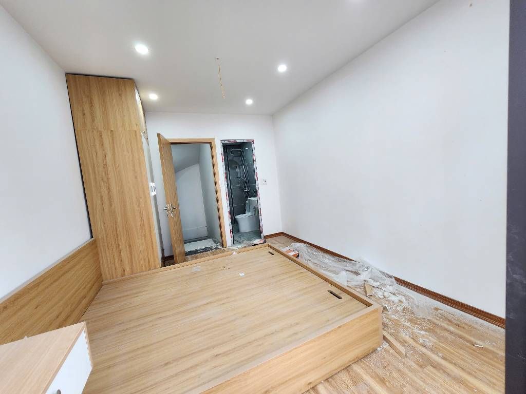 Bán nhà Phố Đại Đồng - diện tích 22,4m2 4 tầng - Ô tô đỗ sát nhà - giá 3,8 tỷ