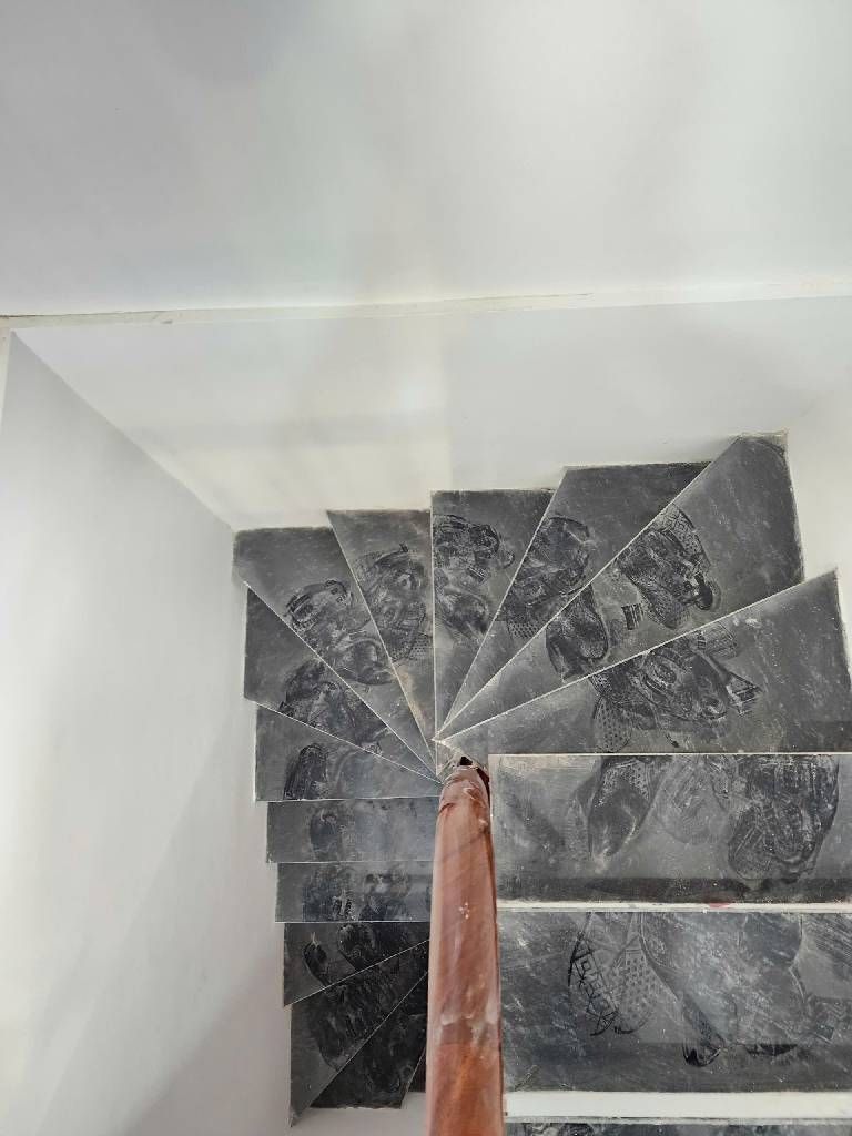 Bán nhà Phố Đại Đồng - diện tích 22,4m2 4 tầng - Ô tô đỗ sát nhà - giá 3,8 tỷ