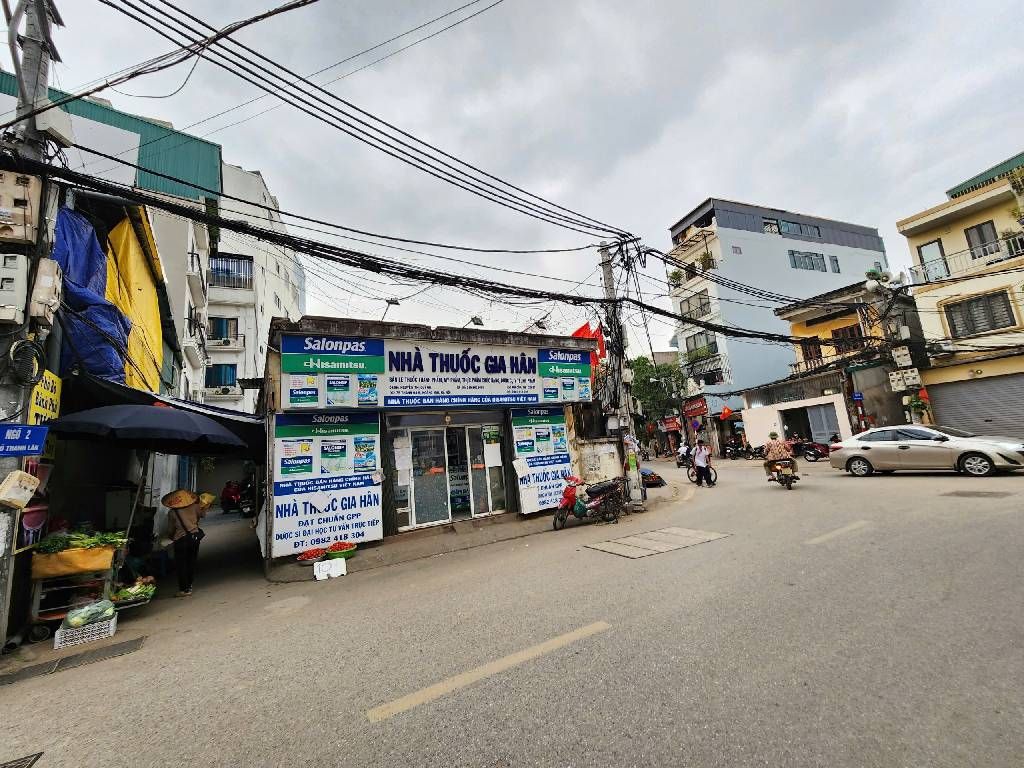 Bán nhà Thanh Lân - diện tích 33m2 5 tầng - Nhà đẹp sát phố - giá 7,1 tỷ