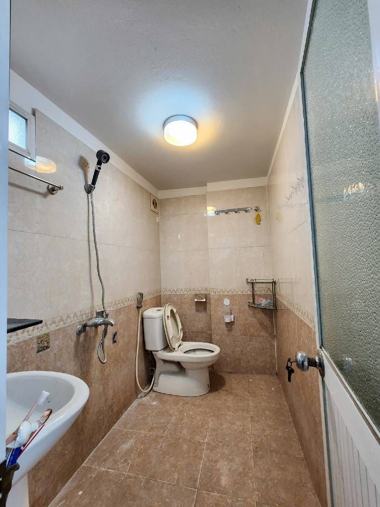 Bán nhà Thanh Lân - diện tích 33m2 5 tầng - Nhà đẹp sát phố - giá 7,1 tỷ