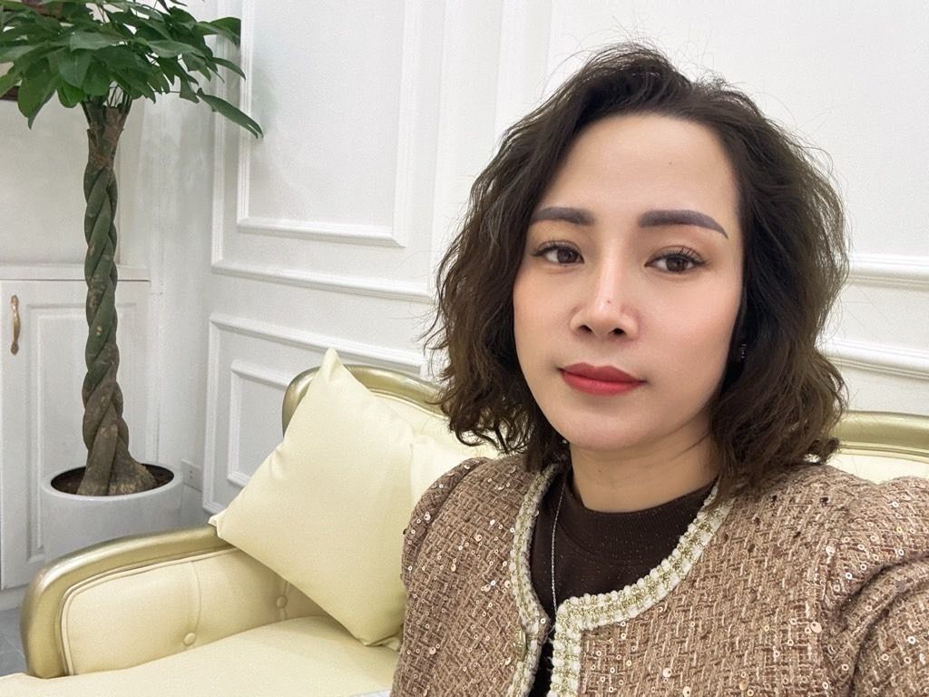 Bán nhà Thịnh Quang - diện tích 47m2 5 tầng - phân lô đẹp - giá 20,5 tỷ