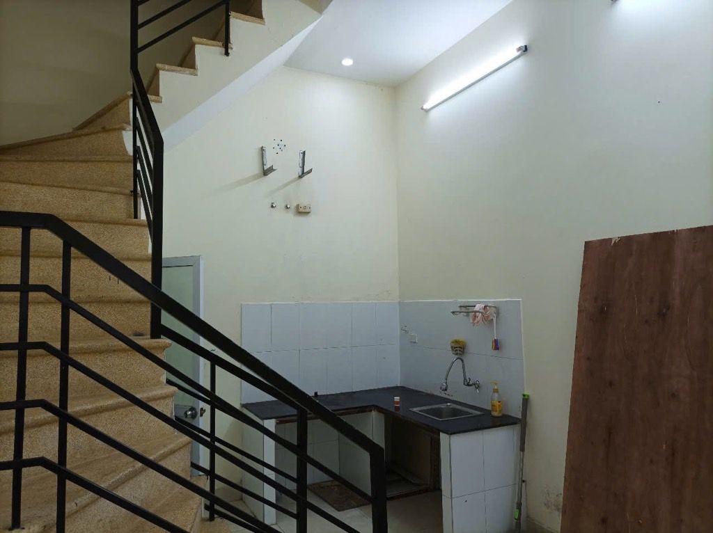 Bán nhà Tam Trinh - diện tích 30m2 2 tầng - Nhà lô góc, kinh doanh đỉnh - giá 9,5 tỷ