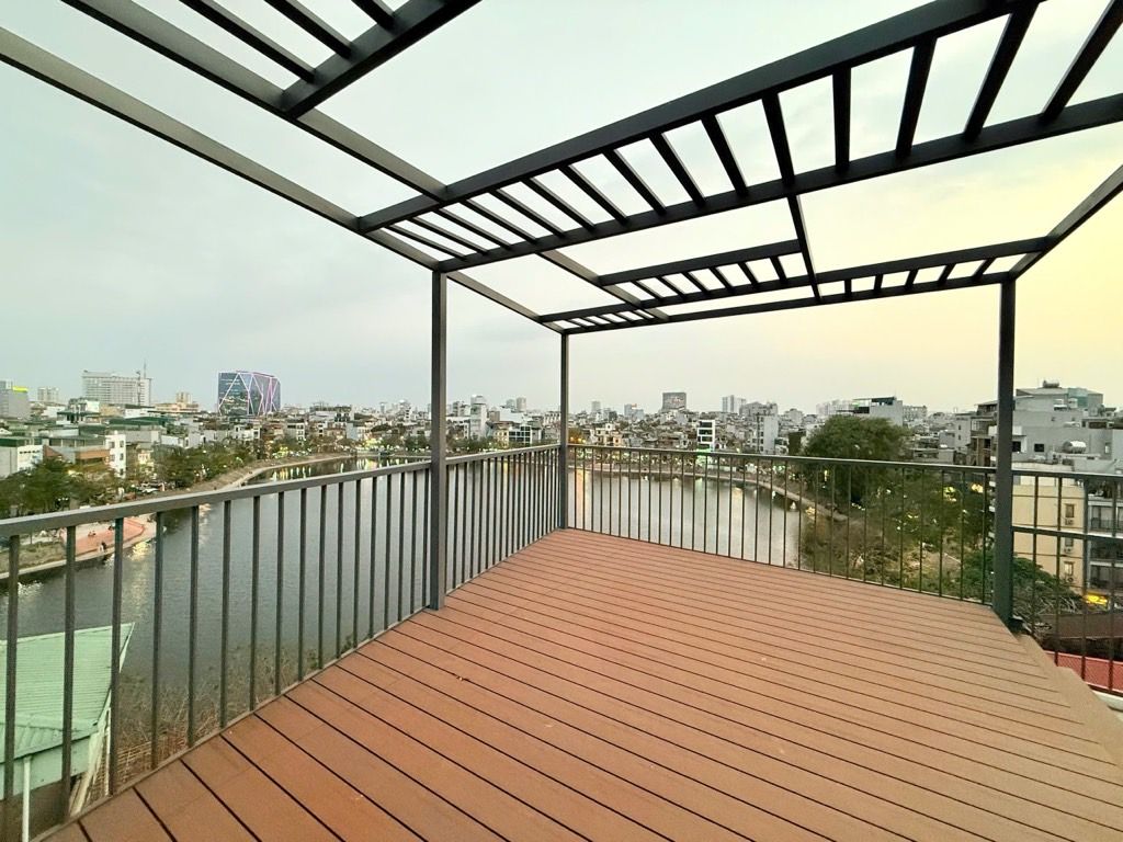 Bán nhà Linh Quang - diện tích 51m2 7 tầng - VIEW HỒ CỰC VIP - giá 18 tỷ