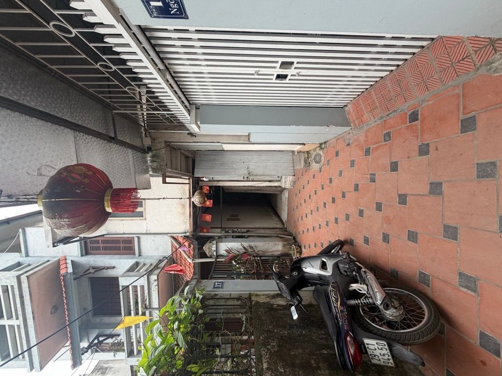 Bán nhà Vĩnh Hưng - diện tích 81m2 2 tầng - nhà đẹp hiếm có - giá 9,5 tỷ