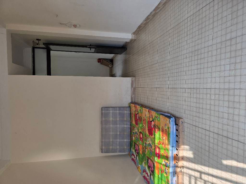 Bán nhà Hoàng Đạo Thành - diện tích 32.6m2 5 tầng - Nhà đẹp hiếm có - giá 15 tỷ