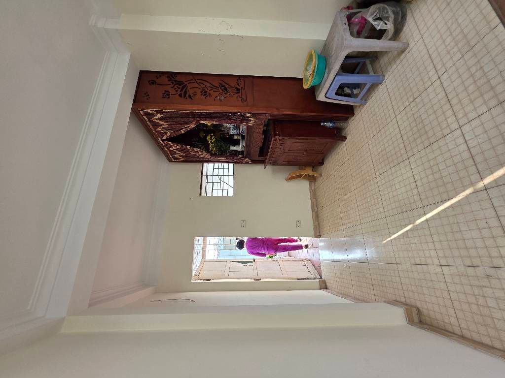 Bán nhà Hoàng Đạo Thành - diện tích 32.6m2 5 tầng - Nhà đẹp hiếm có - giá 15 tỷ