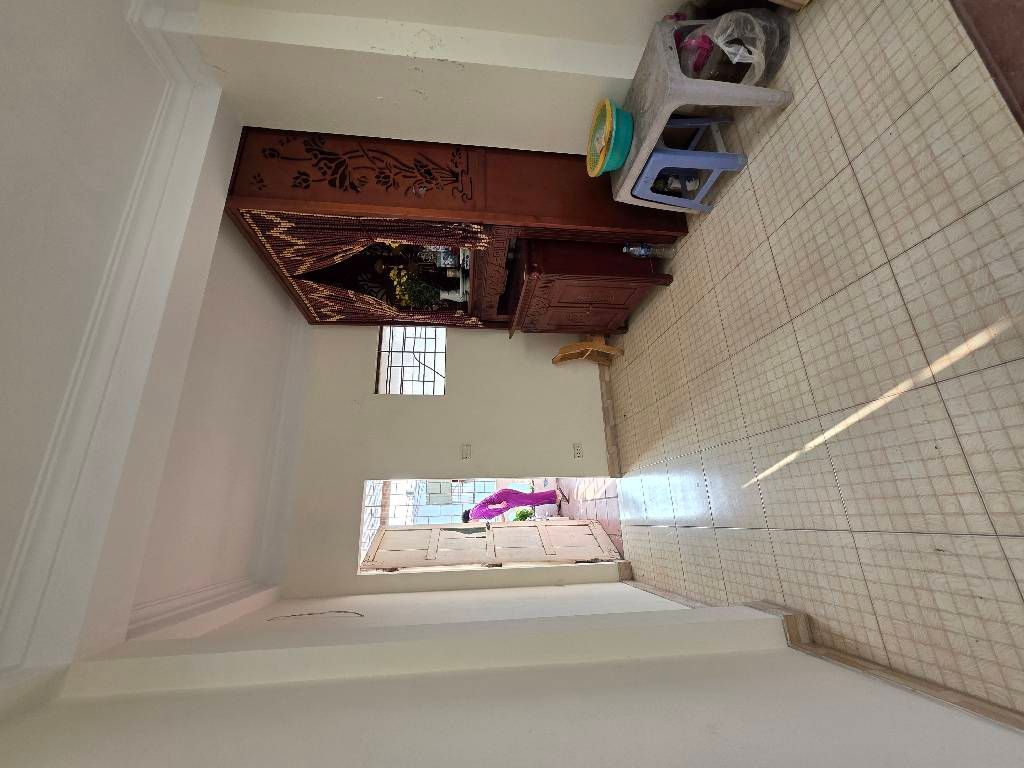 Bán nhà Hoàng Đạo Thành - diện tích 32.6m2 5 tầng - Nhà đẹp hiếm có - giá 15 tỷ