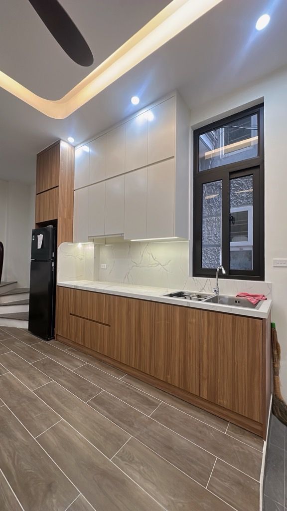 Bán nhà Trương Định - diện tích 29m2 4 tầng - Ngõ rộng xe máy tránh - giá 6,8 tỷ