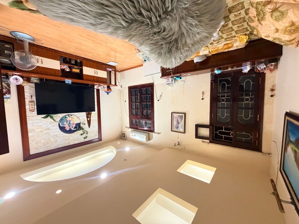 Bán nhà Tôn đức thắng - diện tích 35.7m2 5 tầng - ô tô tránh - giá 13,8 tỷ