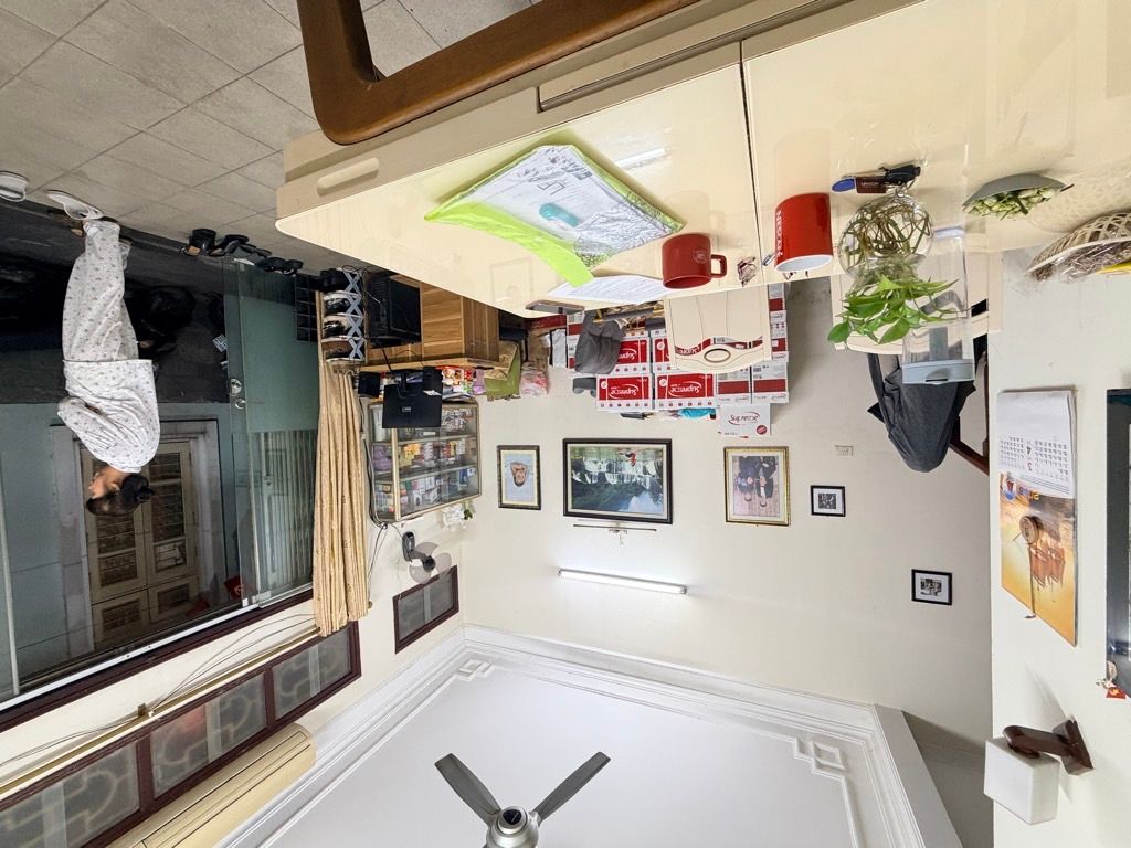 Bán nhà Tôn đức thắng - diện tích 35.7m2 5 tầng - ô tô tránh - giá 13,8 tỷ