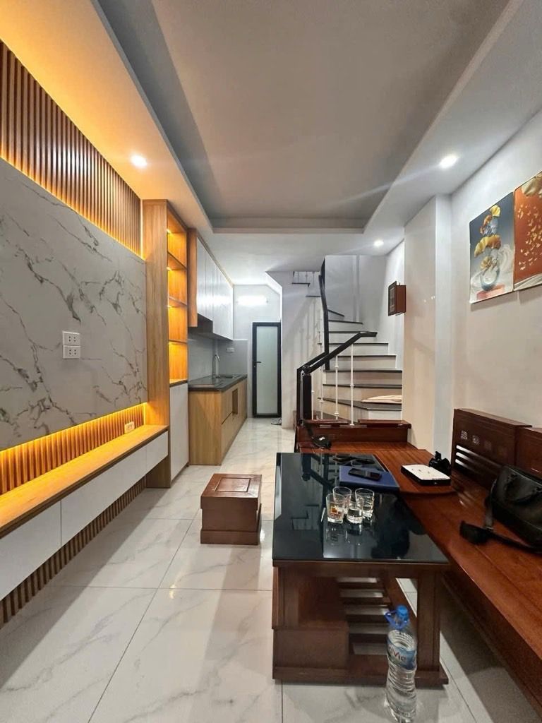 Bán nhà Phan Đình Giót - diện tích 16.4m2 4 tầng - vị trí cực đẹp - giá 6,5 tỷ