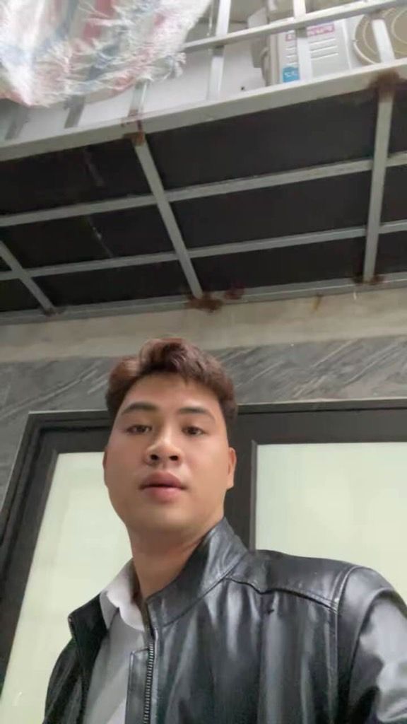 Bán nhà Định Công Thượng - diện tích 30m2 3 tầng - Lô Góc - giá 2,1 tỷ