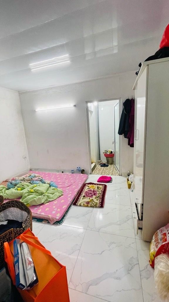 Bán nhà Định Công Thượng - diện tích 30m2 3 tầng - Lô Góc - giá 2,1 tỷ