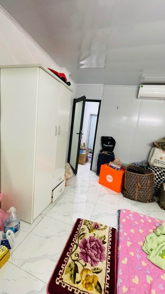 Bán nhà Định Công Thượng - diện tích 30m2 3 tầng - Lô Góc - giá 2,1 tỷ