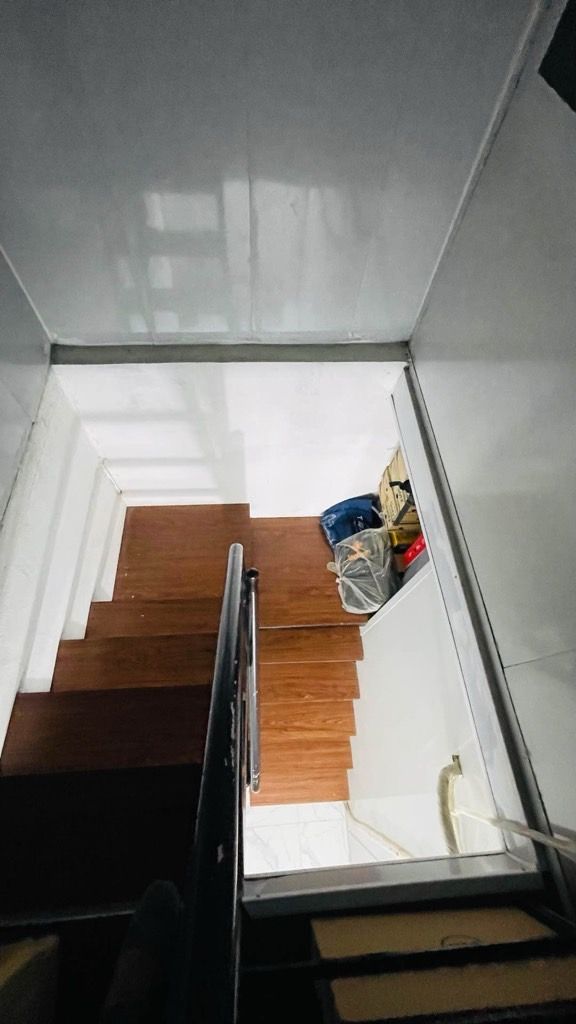 Bán nhà Định Công Thượng - diện tích 30m2 3 tầng - Lô Góc - giá 2,1 tỷ