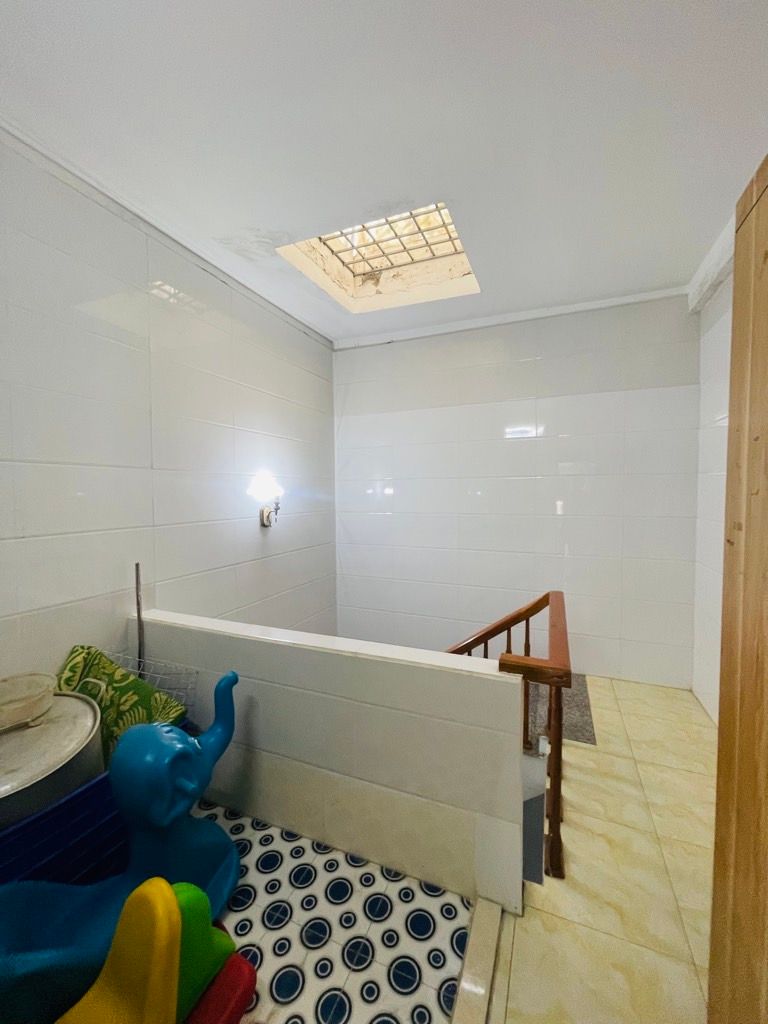 Bán nhà Nam Dư - diện tích 31m2 5 tầng - Lô góc - giá 10,9 tỷ