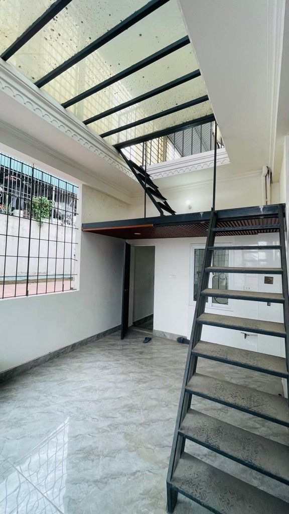 Bán nhà Vương Thừa Vũ - diện tích 42m2 5 tầng - Hai Mặt Ngõ - giá 9,6 tỷ