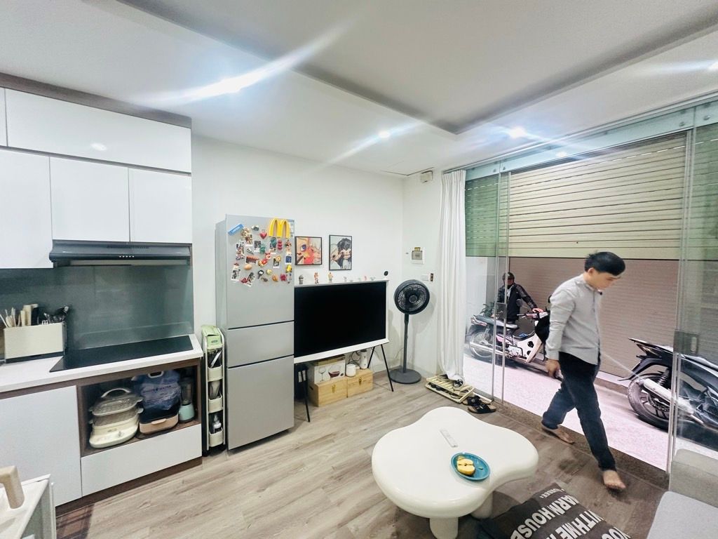 Bán nhà Đê La Thành - diện tích 45m2 1 tầng - SIÊU HIẾM - KINH DOANH - NGÕ THÔNG - giá 2,45 tỷ