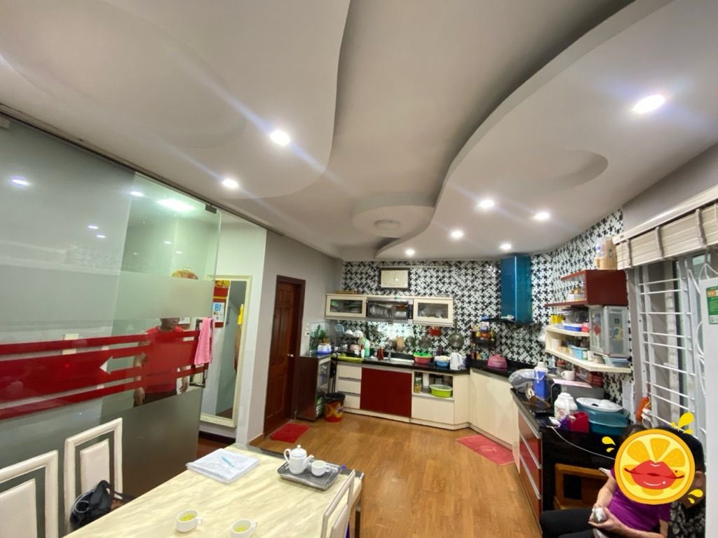 Bán nhà Xã Đàn - diện tích 32.4m2 6 tầng - ô tô tránh - giá 12 tỷ