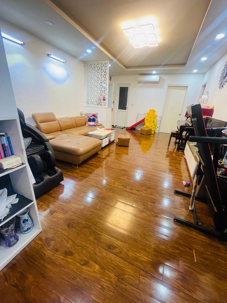 Bán nhà Trần Hoà - diện tích 103.5m2 1 tầng - Căn hộ lô góc - giá 8,2 tỷ