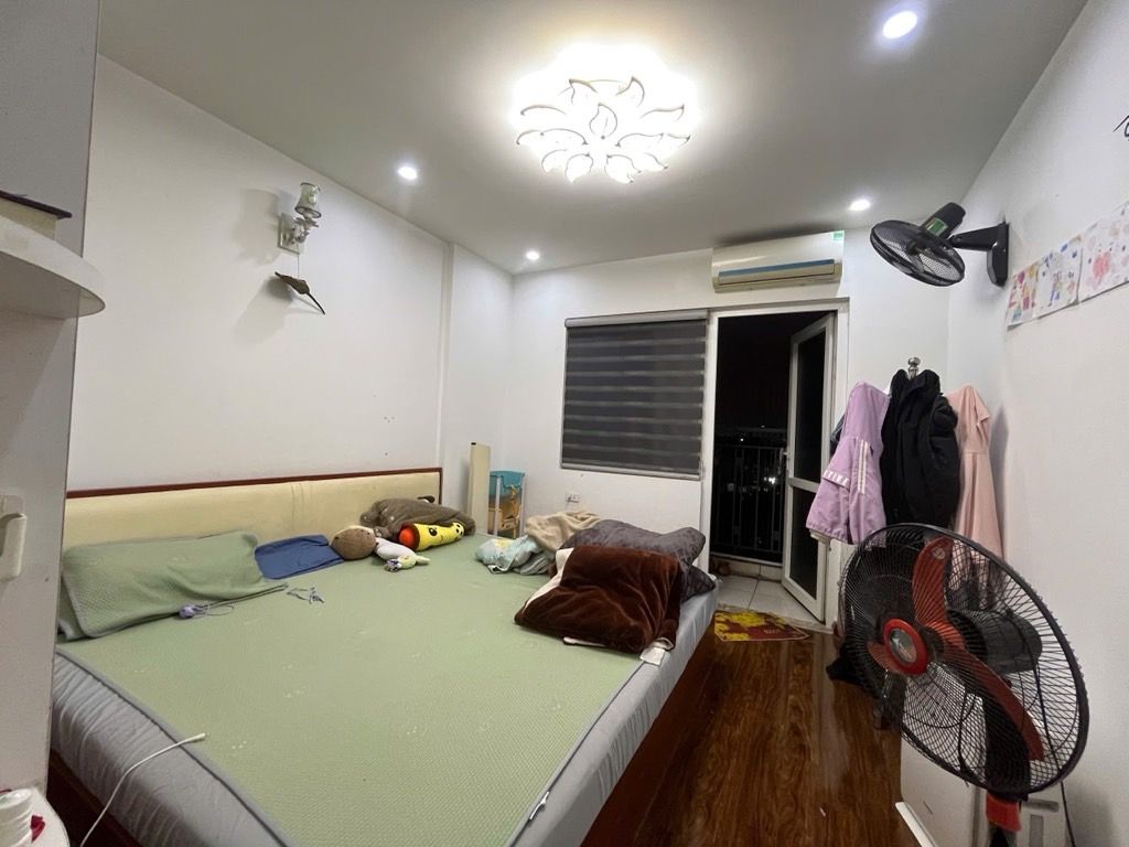 Bán nhà Trần Hoà - diện tích 103.5m2 1 tầng - Căn hộ lô góc - giá 8,2 tỷ