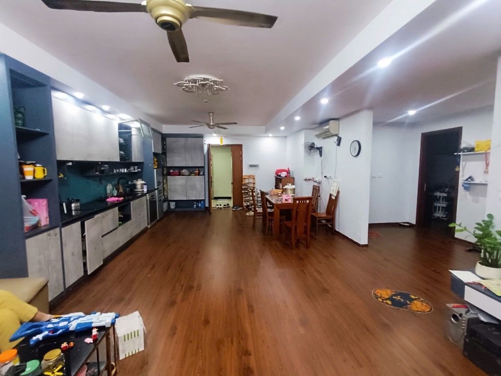 Bán nhà Lê Văn Lương - diện tích 138m2 1 tầng - Căn hộ cao cấp - giá 11,8 tỷ