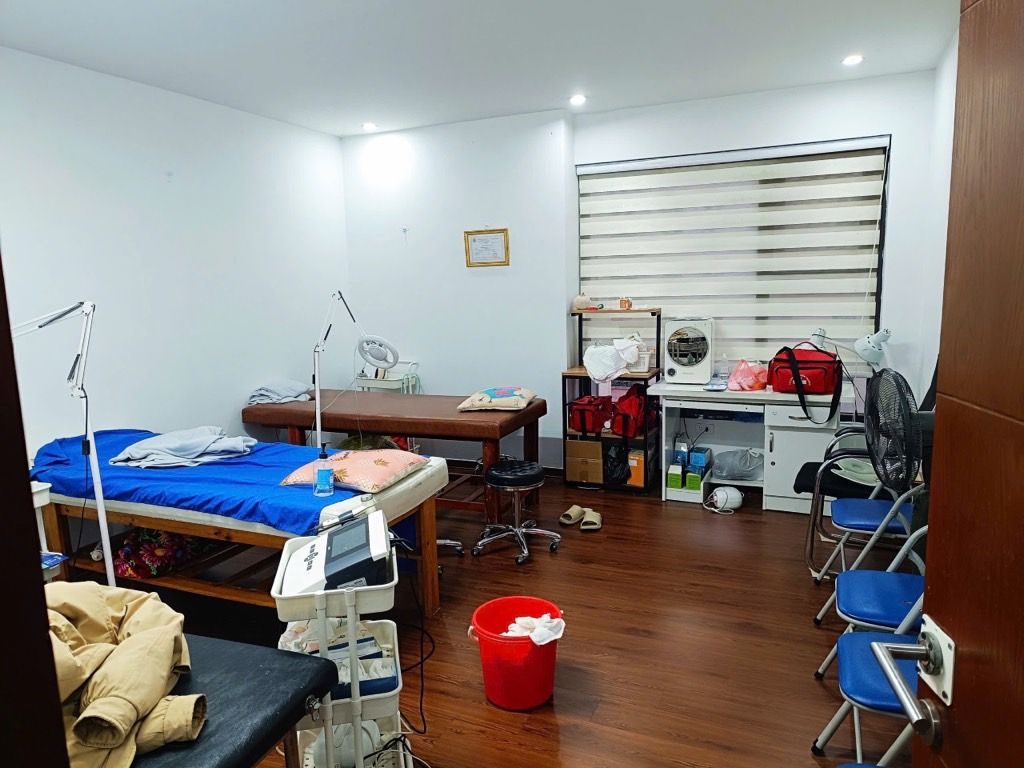 Bán nhà Lê Văn Lương - diện tích 138m2 1 tầng - Căn hộ cao cấp - giá 11,8 tỷ