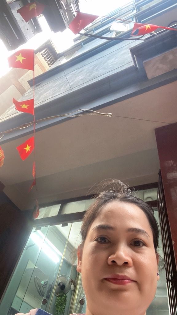 Bán nhà Tam Trinh - diện tích 109m2 6 tầng - Ngõ thông, kinh doanh sầm uất - giá 18,5 tỷ