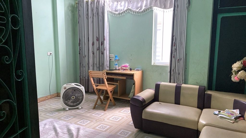 Bán nhà Tam Trinh - diện tích 109m2 6 tầng - Ngõ thông, kinh doanh sầm uất - giá 18,5 tỷ