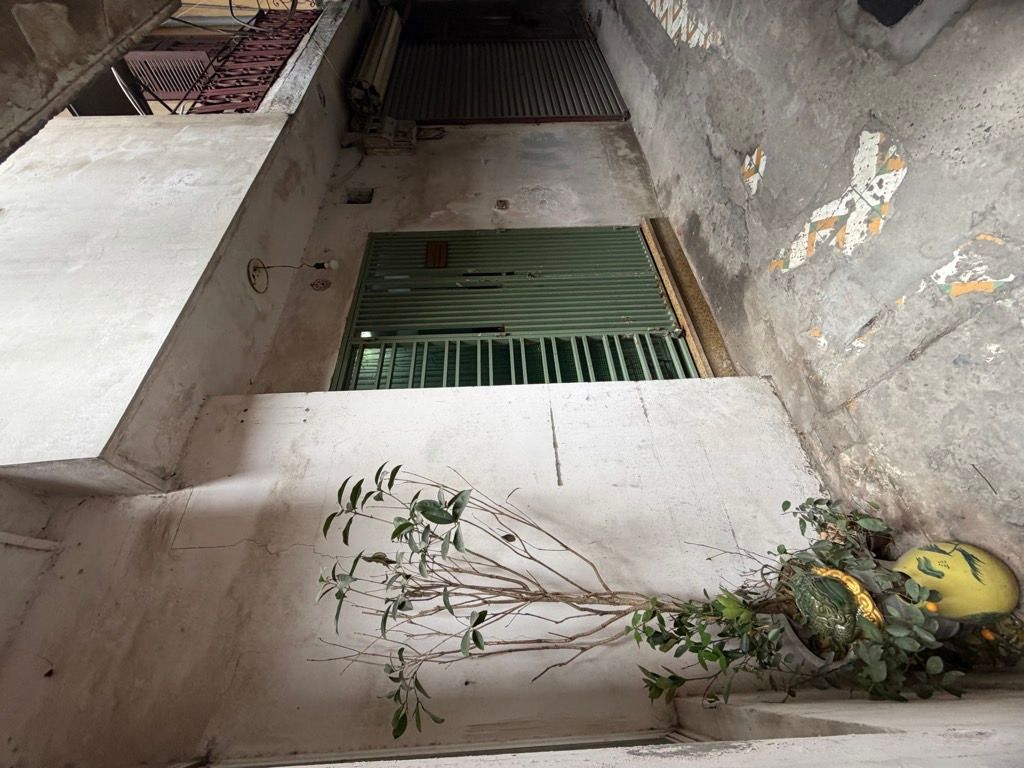 Bán nhà Hàng Chuối - diện tích 33,6m2 4 tầng - Nhà đẹp hiếm có - giá 14,5 tỷ