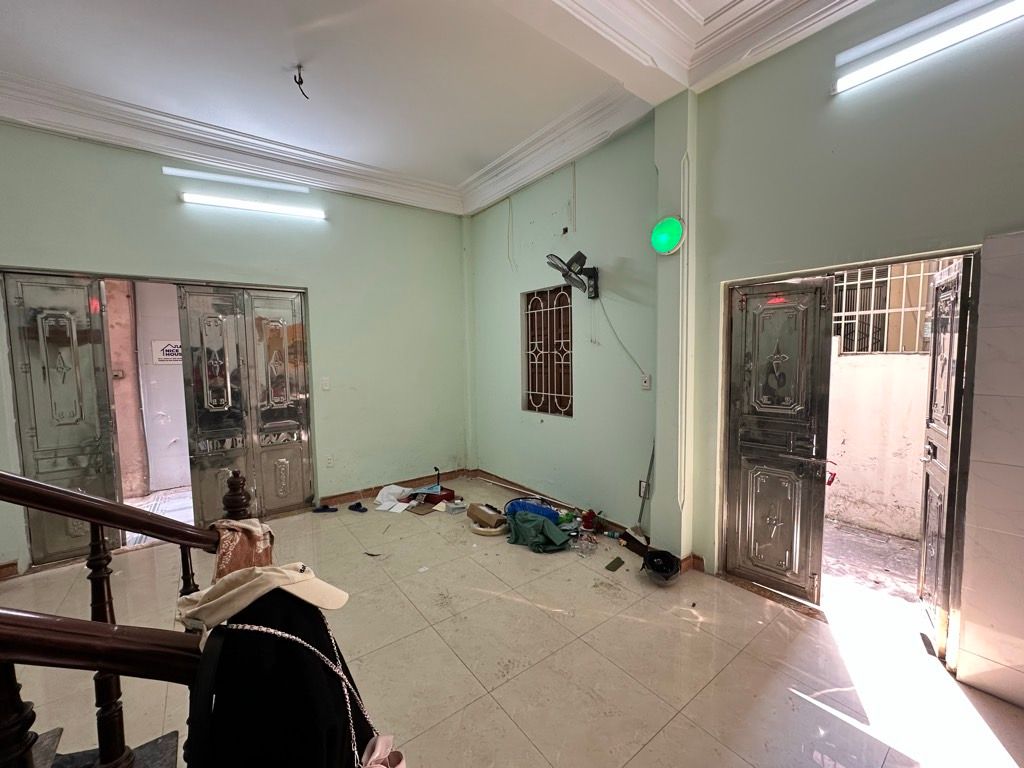 Bán nhà Kim Giang - diện tích 27m2 3 tầng - Lô góc 2 mặt thoáng - giá 7,7 tỷ