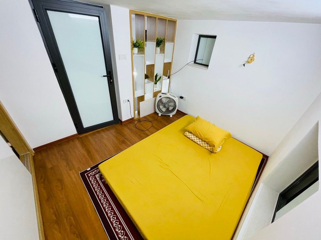 Bán nhà Phố Huế - diện tích 70m2 2 tầng - Lô góc sáng thoáng - giá 5,5 tỷ