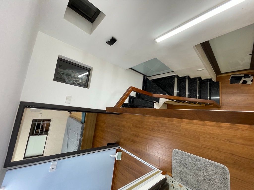 Bán nhà Phố Huế - diện tích 70m2 2 tầng - Lô góc sáng thoáng - giá 5,5 tỷ