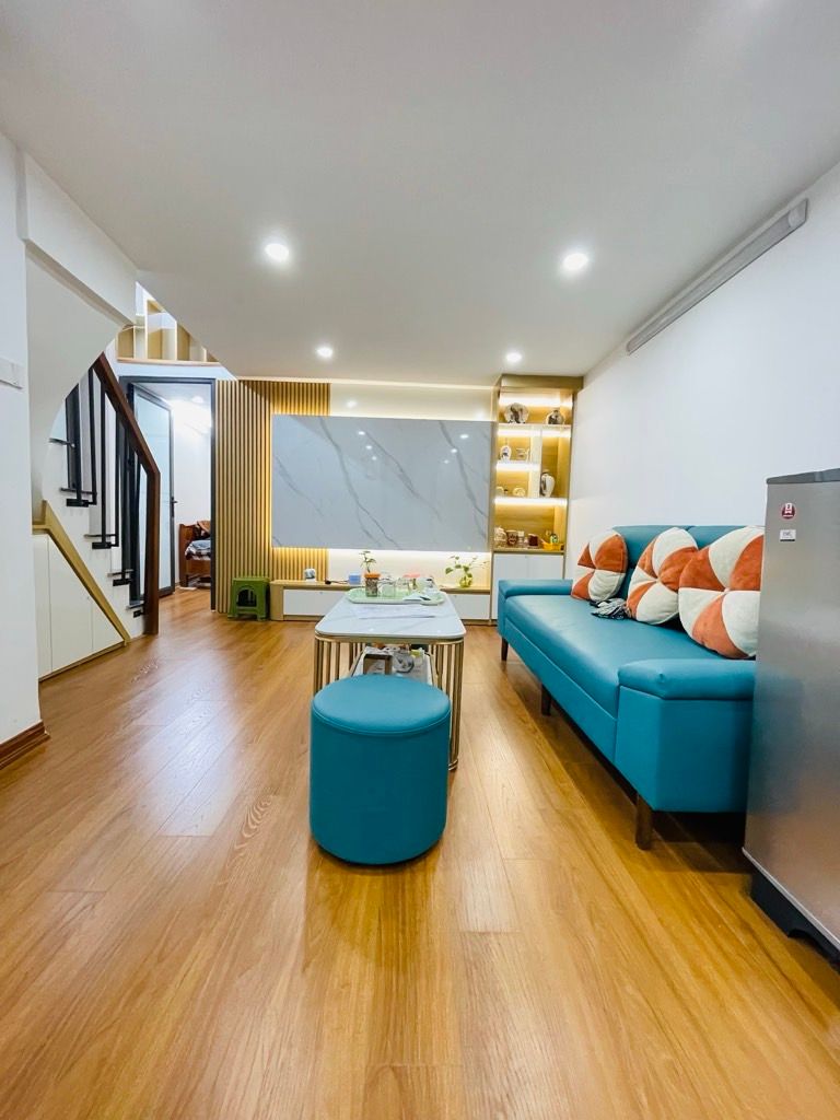 Bán nhà Phố Huế - diện tích 70m2 2 tầng - Lô góc sáng thoáng - giá 5,5 tỷ