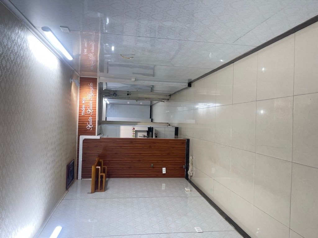 Bán nhà Bùi Ngọc Dương - diện tích 41m2 1 tầng - Ô TÔ ĐỖ CỬA KINH DOANH BUÔN BÁN - giá 4,6 tỷ