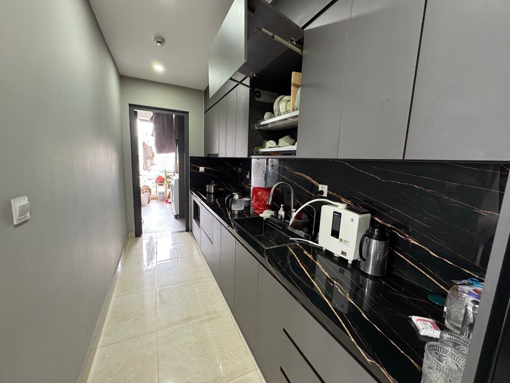 Bán nhà Hoàng Mai - diện tích 90m2 1 tầng - Căn hộ cao cấp - giá 10,5 tỷ