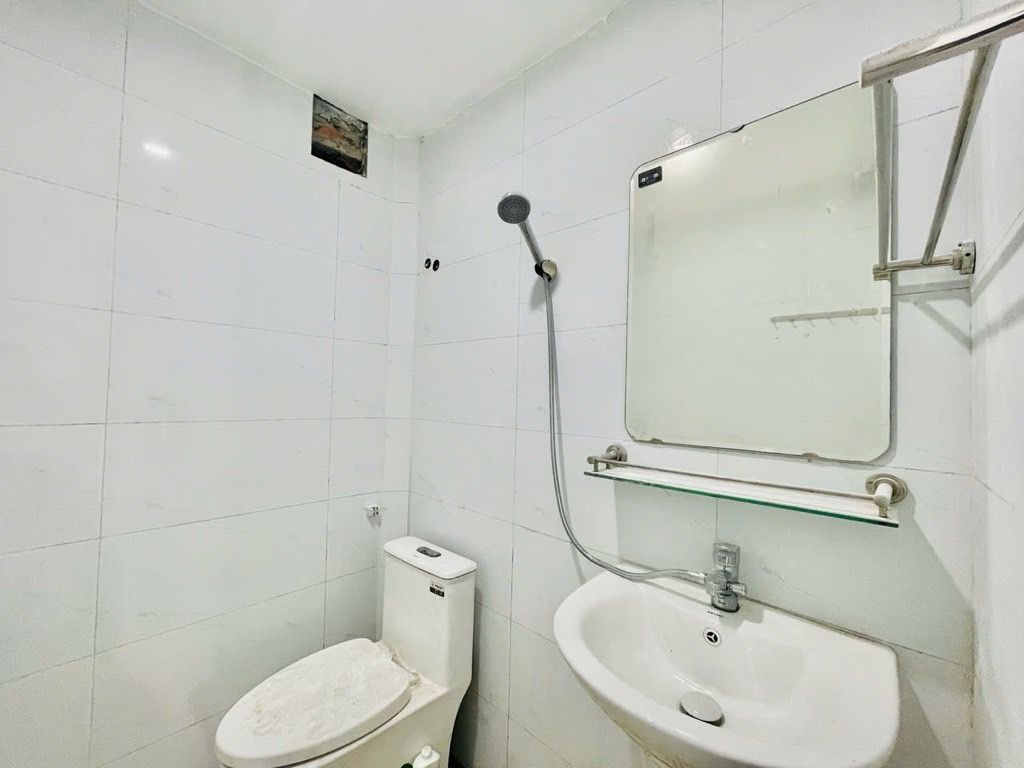 Bán nhà Nguyễn Xiển - diện tích 46m2 2 tầng - Ngõ thông - giá 2,5 tỷ