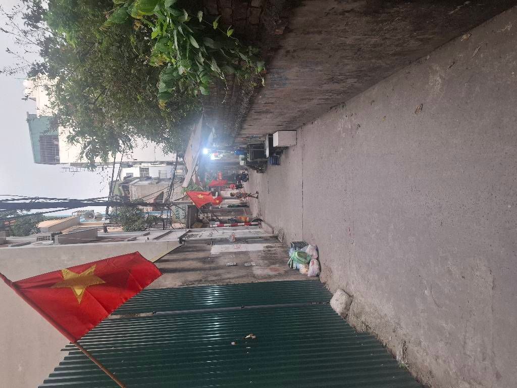 Bán nhà Định Công Thượng - diện tích 58m2 5 tầng - Ngõ 5 tạ vào tận cửa - giá 13,9 tỷ