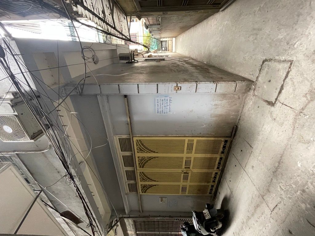 Bán nhà Triều Khúc - diện tích 30m2 4 tầng - Lô góc - giá 7,5 tỷ