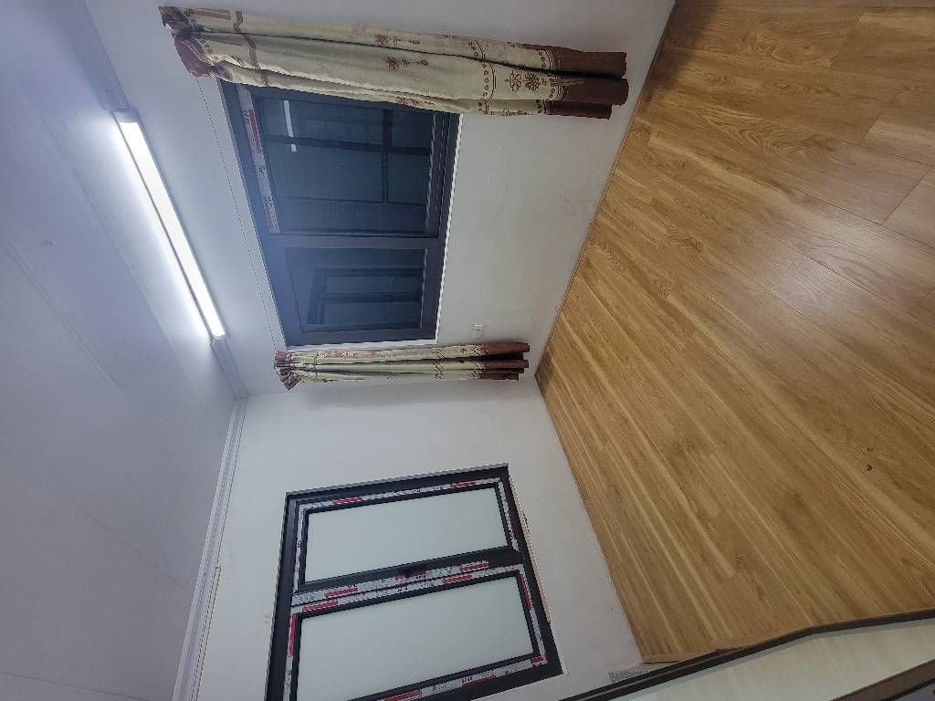 Bán nhà Trần Khát Chân - diện tích 8,3m2 3 tầng - Lô góc 3 mặt thoáng - giá 1,65 tỷ