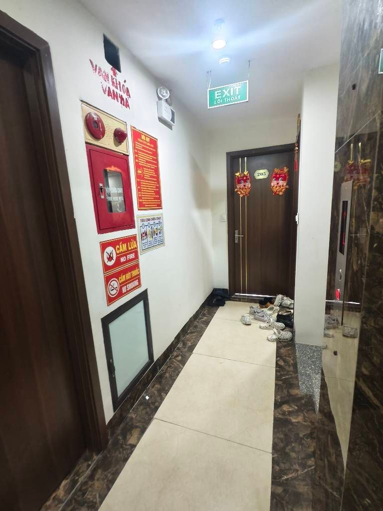 Bán nhà Bùi Xương Trạch - diện tích 50m2 1 tầng - Lô góc - giá 2,4 tỷ